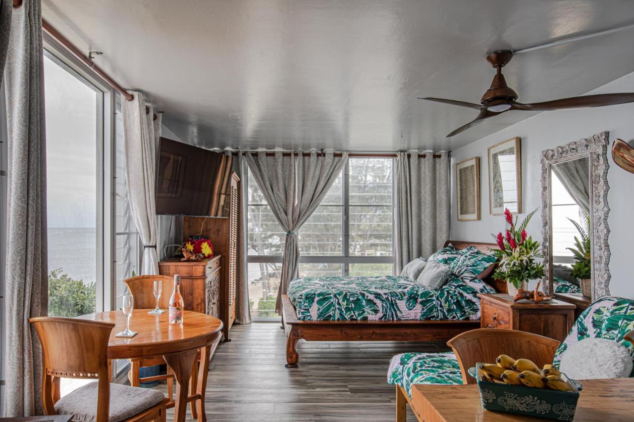 Breezy Beachfront Bali-Style Haven 180 Degree Oceanview Hau'ula 外观 照片